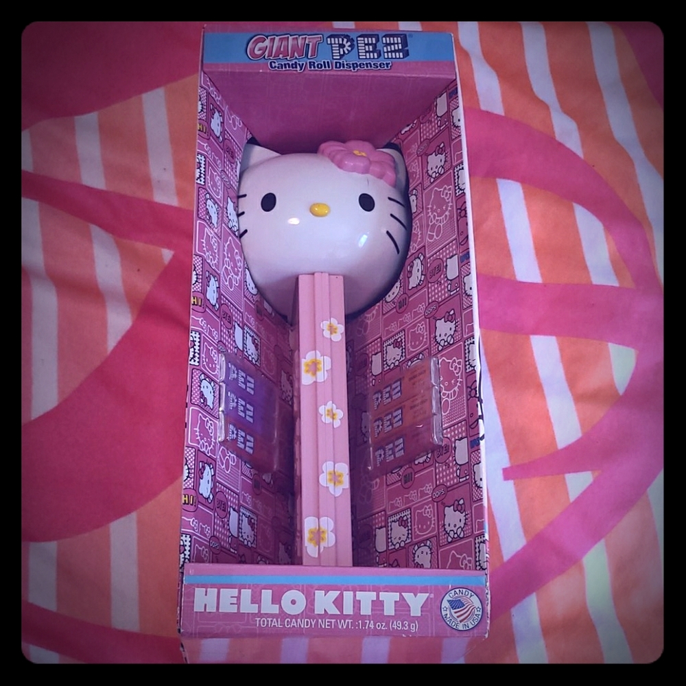 🔥 Hello kitty 🔥 Giant PEZ brand new in box